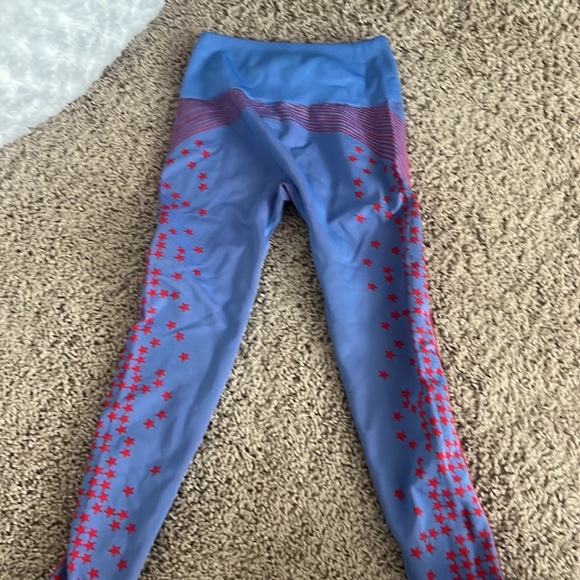 Fabletics leggings - Picture 3 of 3